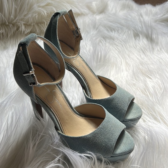 Jessica Simpson Denim Pumps - Picture 5 of 15